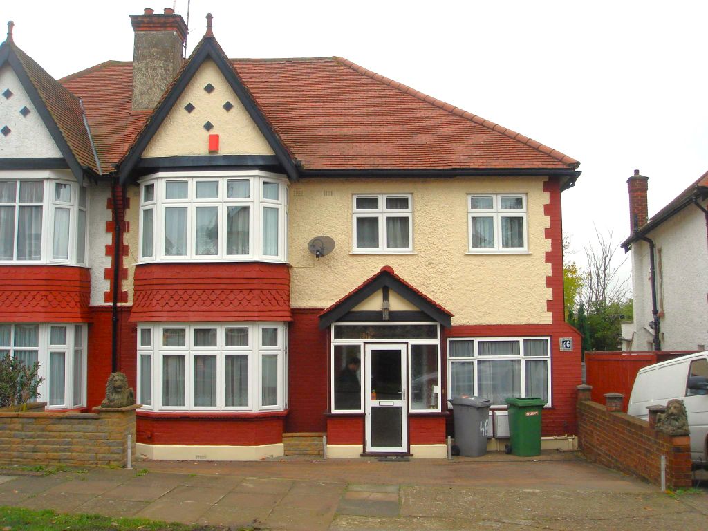 3 bed flat to rent in Park Chase, Wembley Park HA9, £2,200 pcm Zoopla
