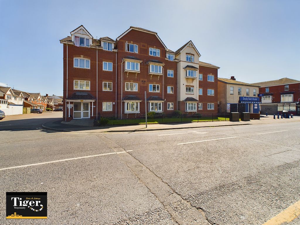 2 bed flat for sale in Hornby Road, Blackpool FY1, £69,950 Zoopla