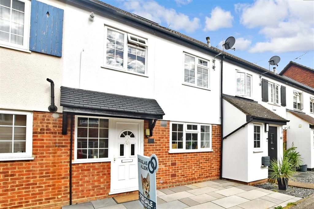 4 bed terraced house for sale in Coach Mews, Billericay, Essex CM11