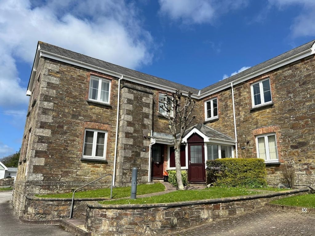2 bed flat for sale in Castle Hill Court Cross Lane, Bodmin, Cornwall