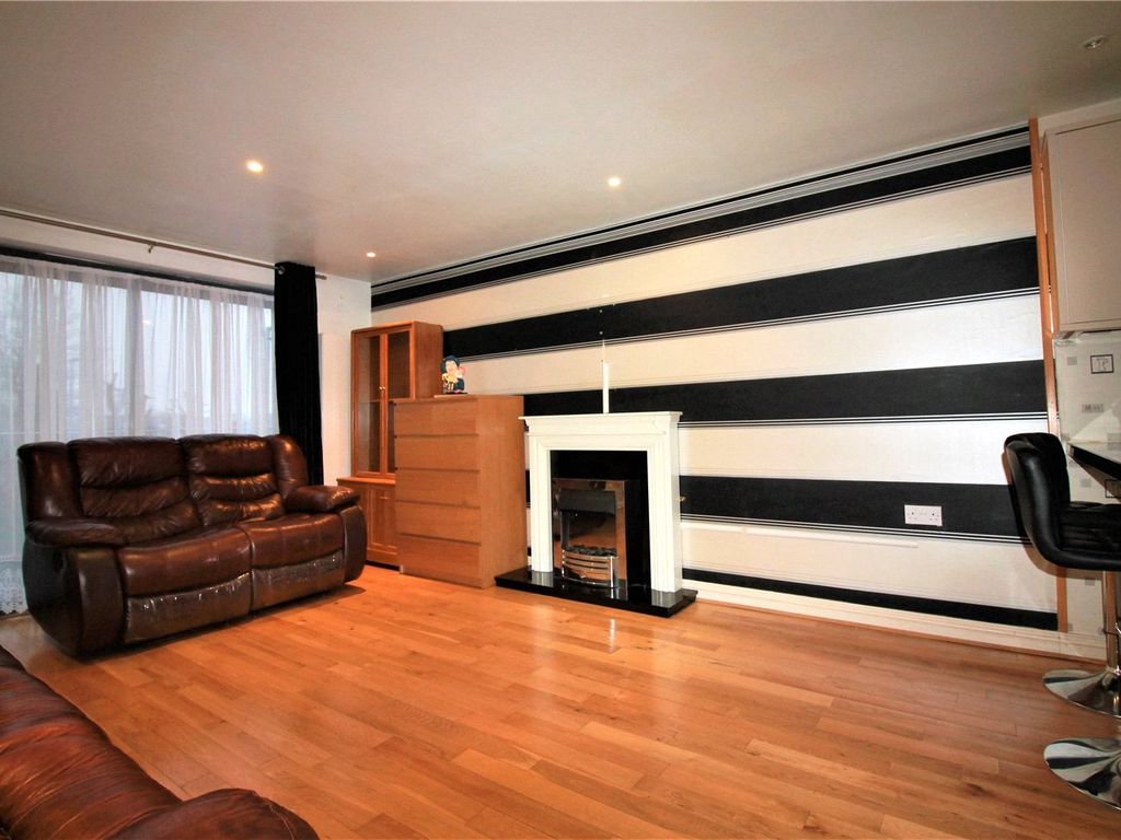 2 bed flat for sale in Greenford Road, Greenford UB6 Zoopla