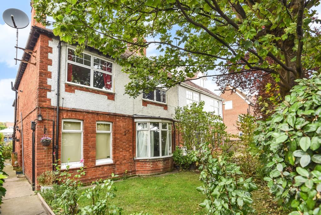2 bed flat to rent in Botley, Oxford OX2, £1,250 pcm Zoopla