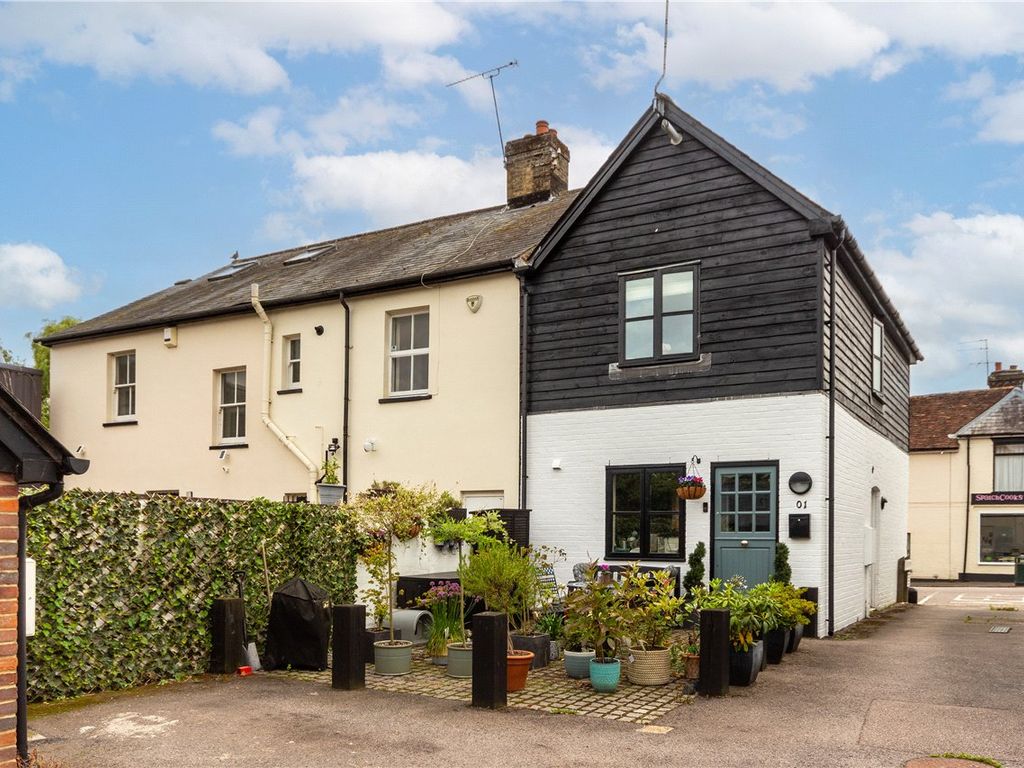 1 bed semidetached house for sale in High Street, Redbourn, St. Albans