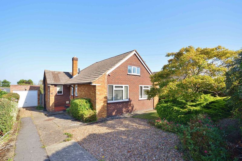 3 bed detached bungalow for sale in Wellington Avenue, Princes