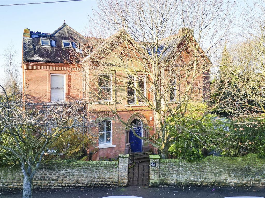 2 bed flat for sale in Lucknow Road, Mapperley Park, Nottinghamshire