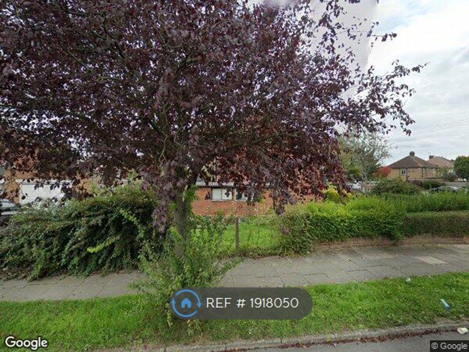 2 bed to rent in Edward Road, Northolt UB5, £1,600 pcm Zoopla