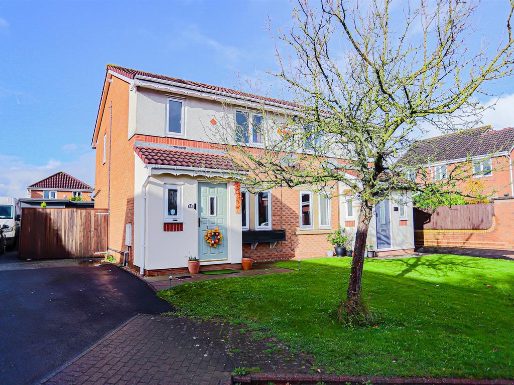 3 bed semidetached house for sale in Devonport Close, WaltonLeDale, Preston PR5, £210,000