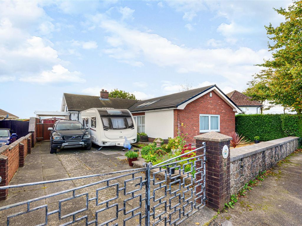 3 bed detached bungalow for sale in Bryn Hir, Penclawdd, Swansea SA4