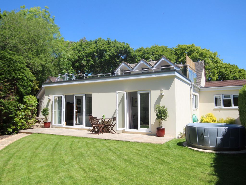 5 bed detached house for sale in Milford Road, New Milton BH25 Zoopla