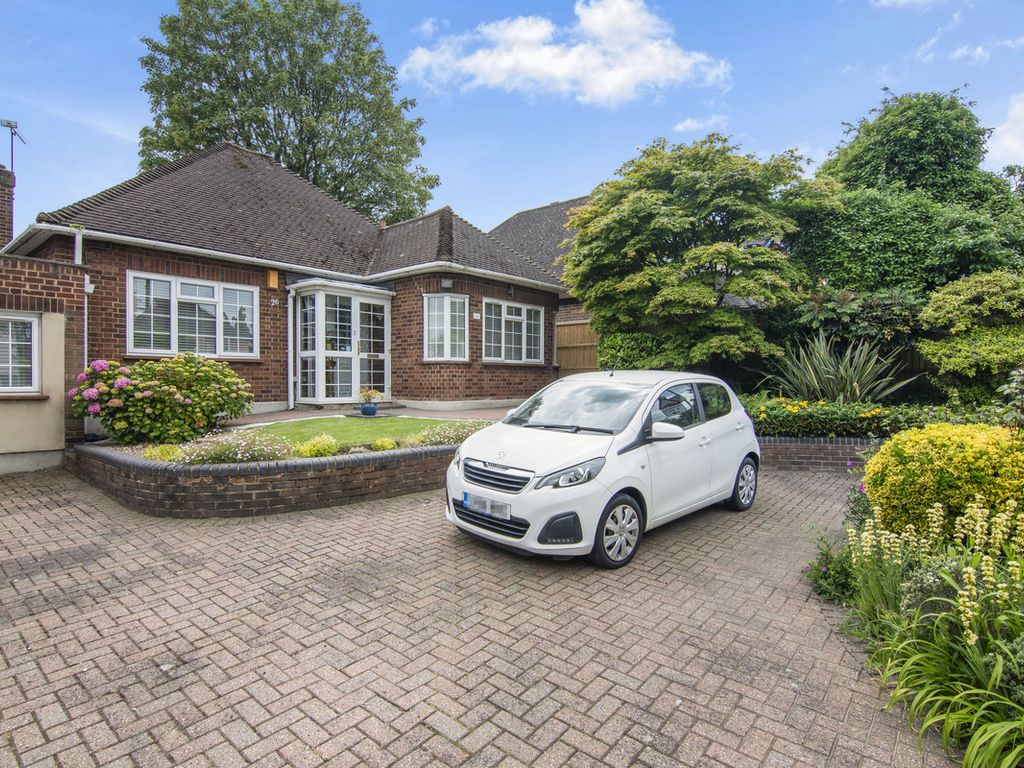 2 bed detached bungalow for sale in Palmerston Road, Buckhurst Hill IG9