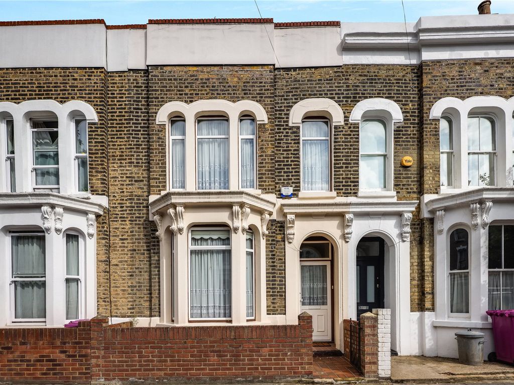 3 bed detached house for sale in Medway Road, Bow, London E3 Zoopla