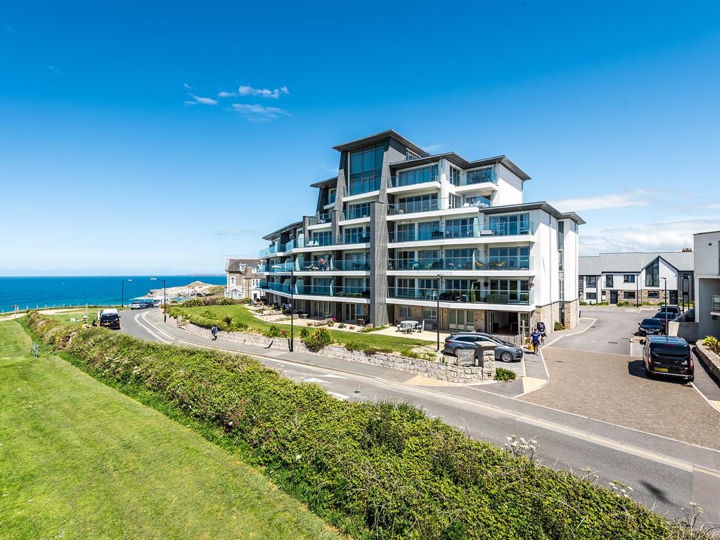 2 bed flat for sale in Lusty Glaze Road, Newquay TR7, £350,000 - Zoopla