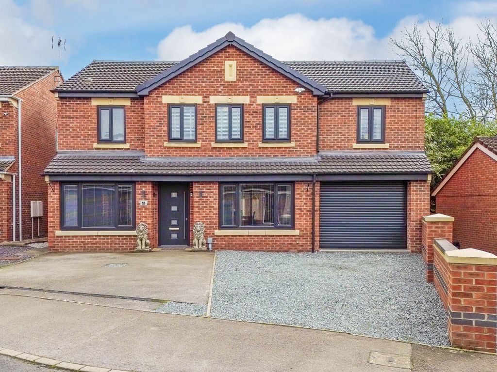 6 bed detached house for sale in Moat Way, Brayton, Selby YO8, £495,000