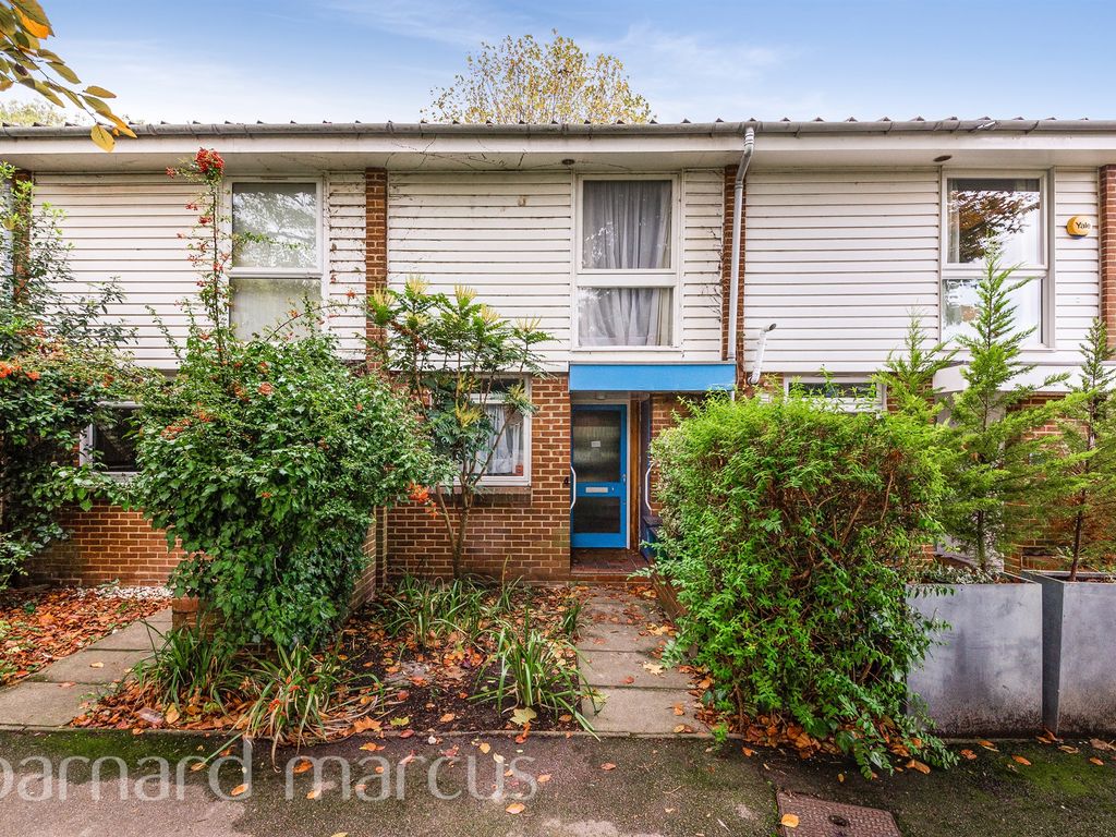 St. Arvans Close, Croydon CR0