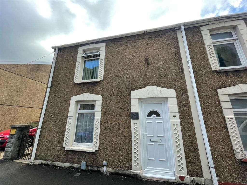 2 bed end terrace house for sale in Shelone Road, Briton Ferry, Neath