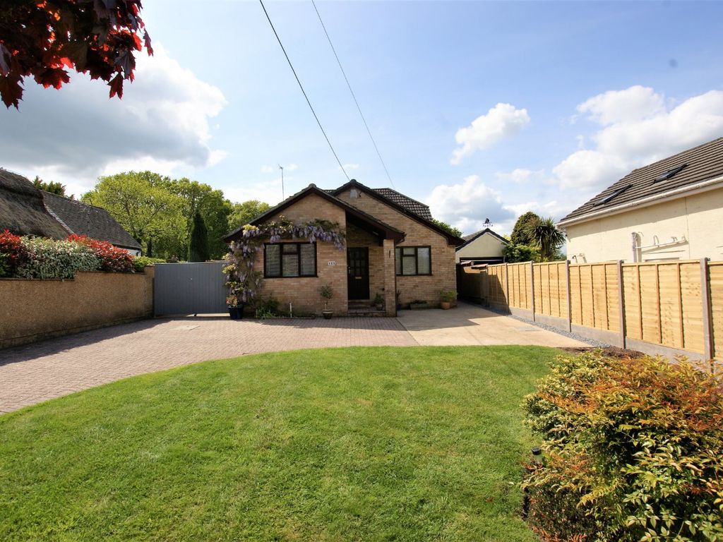 4 bed detached house for sale in Hillside Road, Corfe Mullen, Wimborne, Dorset BH21 Zoopla