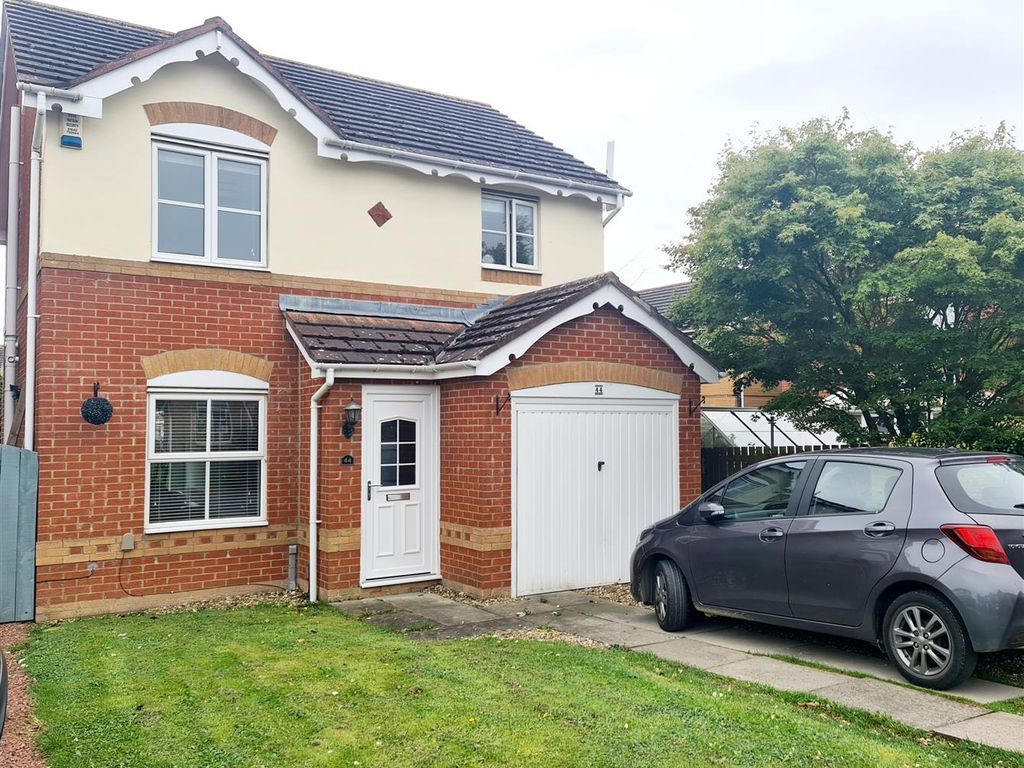 3 bed detached house to rent in Beacons Lane, Ingleby Barwick, Stockton
