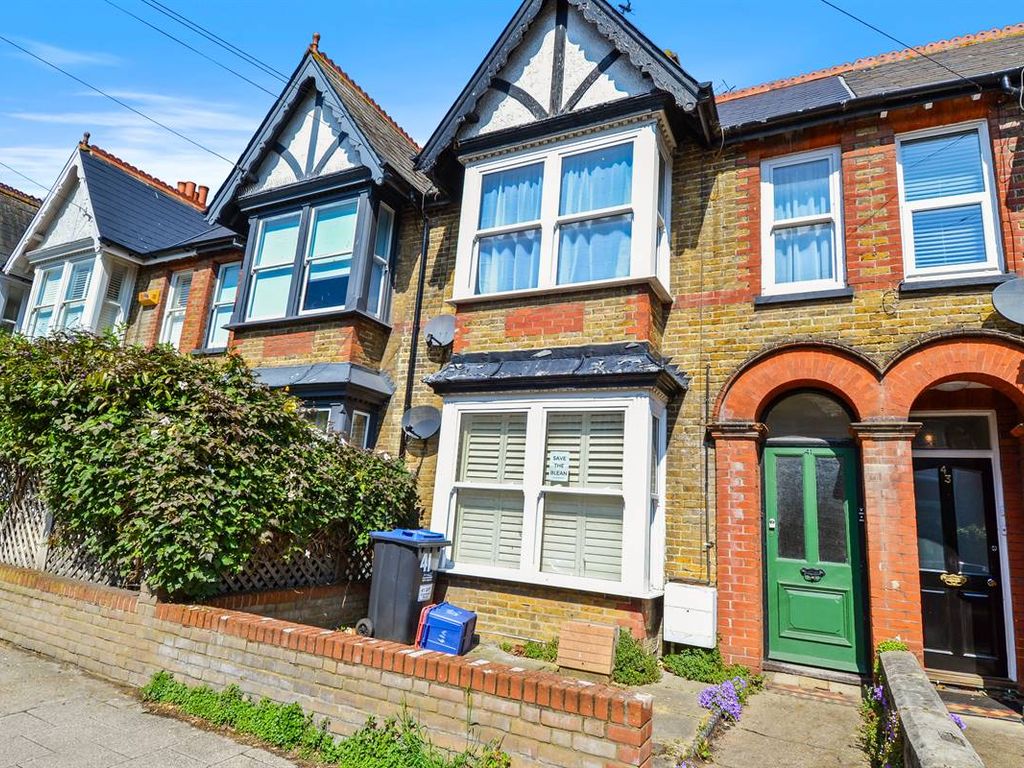 1 bed flat for sale in Cromwell Road, Whitstable CT5, £185,500 Zoopla