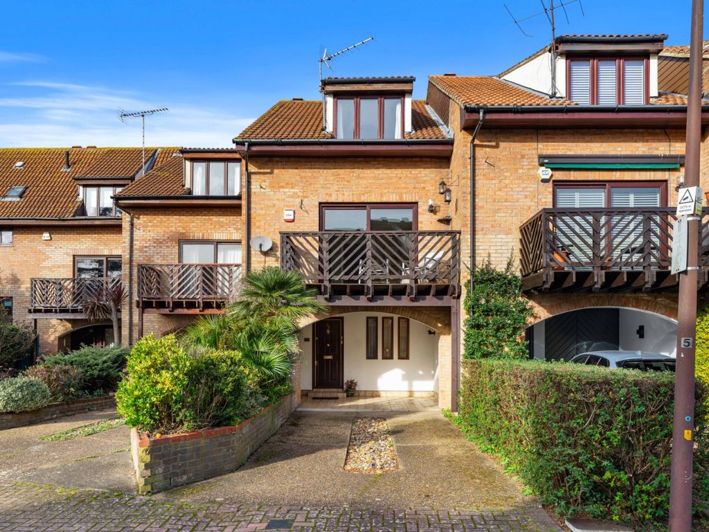 4 bed terraced house for sale in Albany Mews, Kingston Upon Thames KT2