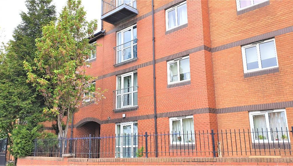 2 bed flat for sale in Westwoods, Cheetham Hill Road, Manchester M8