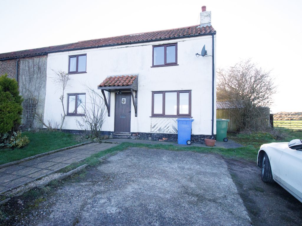 3 bed end terrace house for sale in Royal Oak, Filey YO14 Zoopla