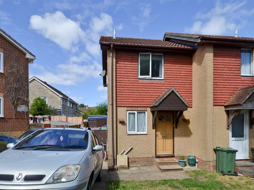 2 bed semidetached house for sale in Tandy Close, Ryde PO33 Zoopla