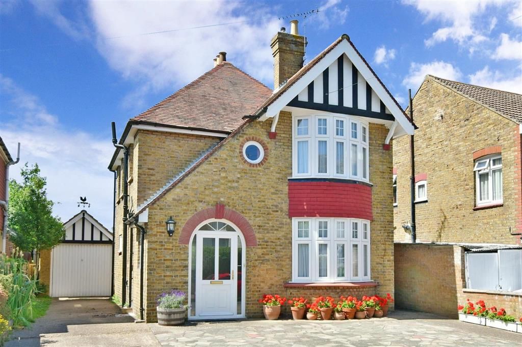 3 bed detached house for sale in Ufton Lane, Sittingbourne, Kent ME10 Zoopla