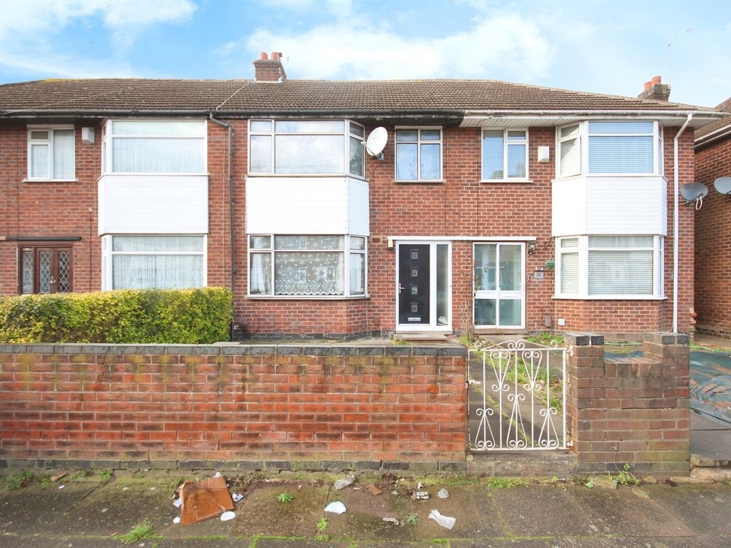 3 bed terraced house for sale in Tallants Road, Courthouse Green