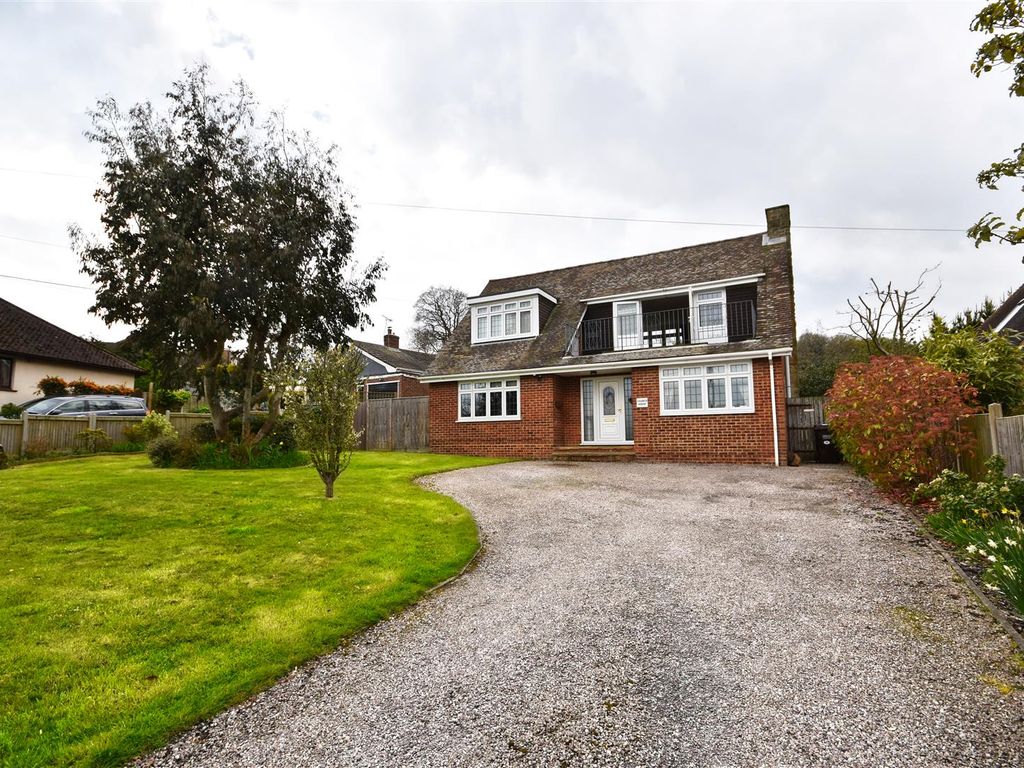 4 bed detached house for sale in Waites Lane, Fairlight, Hastings TN35