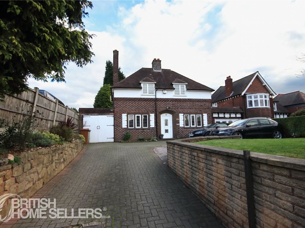 3 bed detached house for sale in Lichfield Road, Shelfield, Walsall