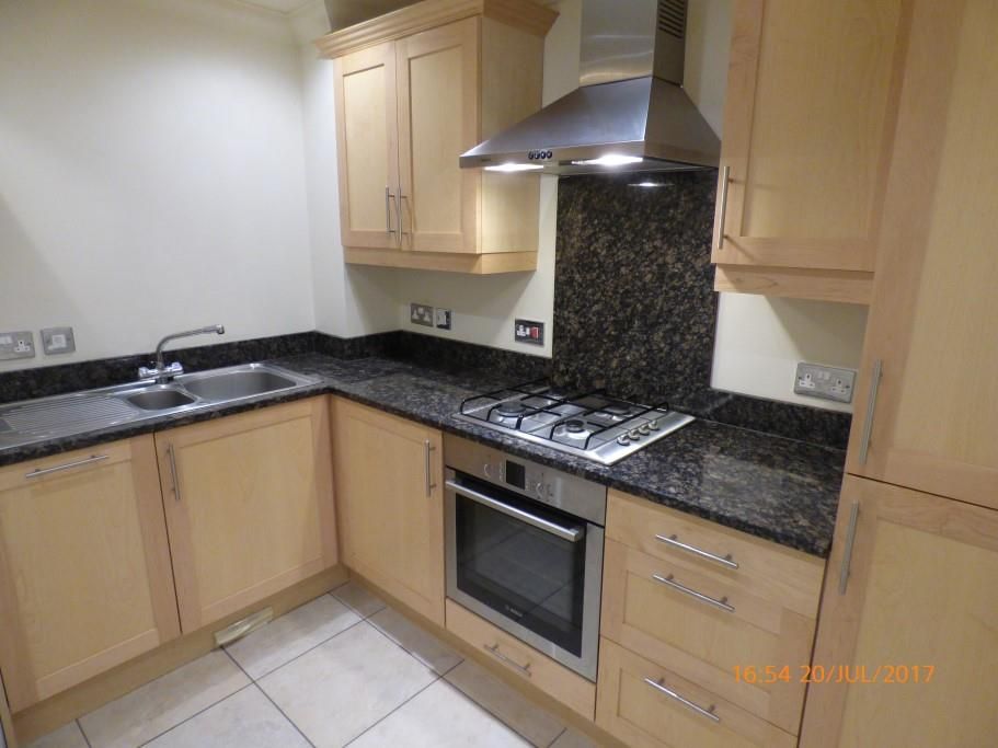 2 bed flat to rent in Wigginton Road, Tamworth B79 Zoopla