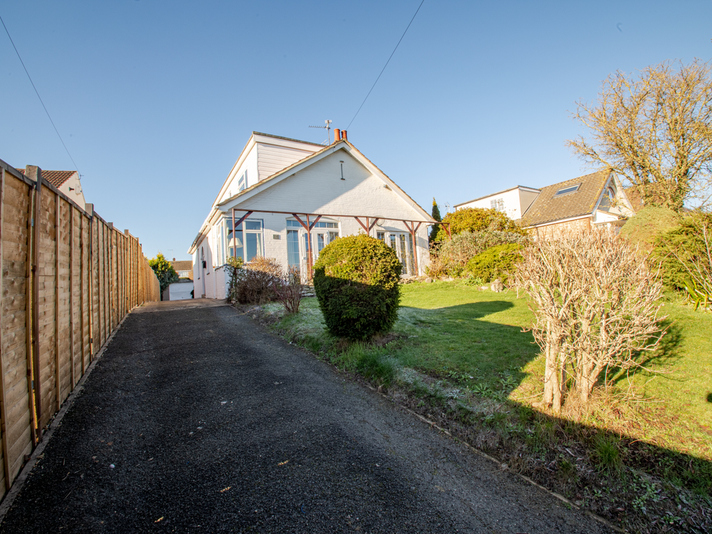 4 bed property for sale in Eye Road, Peterborough, Cambridgeshire PE1