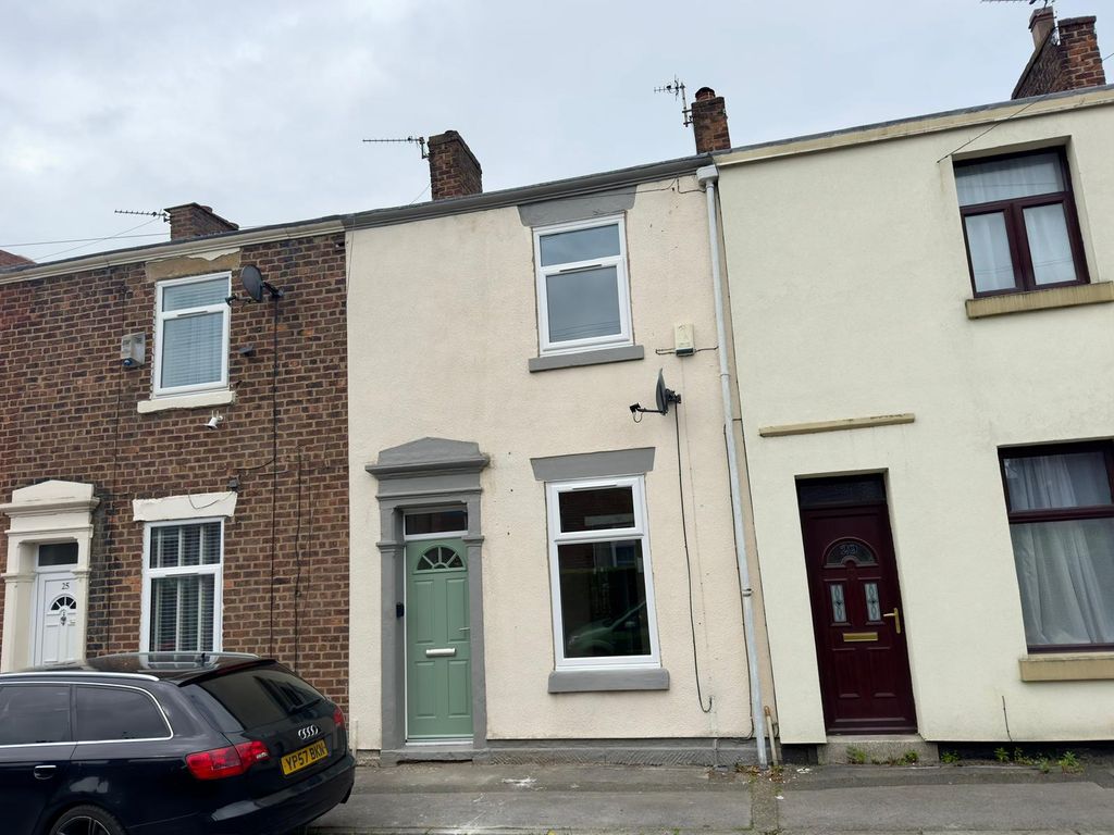 2 bed terraced house to rent in School Street, Bamber Bridge, Preston