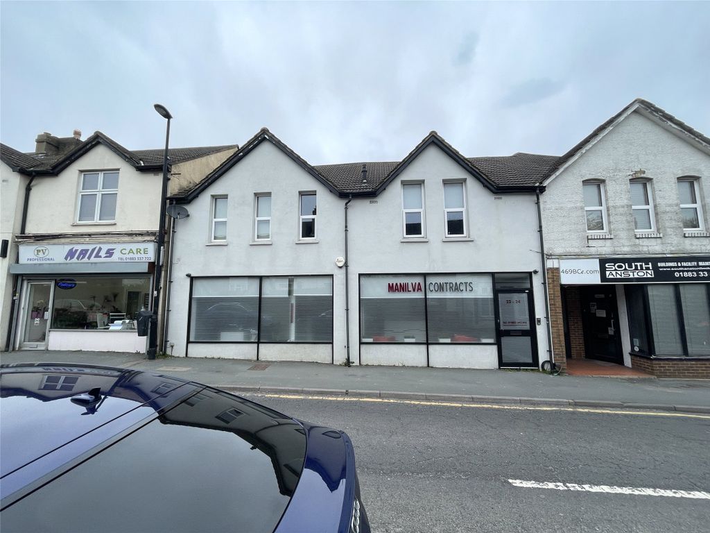 Office to let in Westway, Caterham, Surrey CR3 Zoopla
