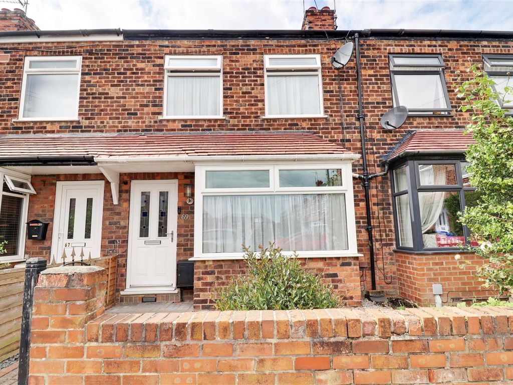 2 bed terraced house for sale in Penshurst Avenue, Hessle HU13 Zoopla