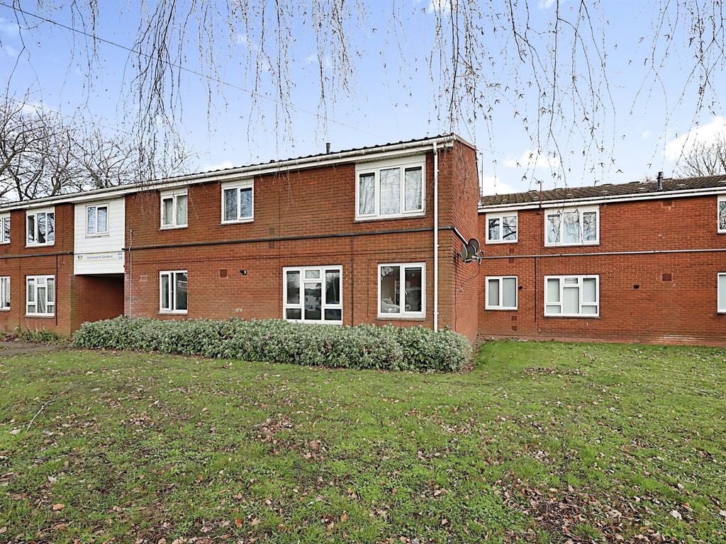 2 bed flat for sale in Glentworth Gardens, Dunstall, Wolverhampton WV6