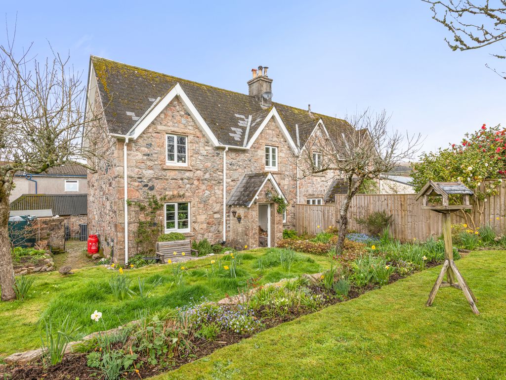 2 bed cottage for sale in Bays Cottages, Cornwood, South Devon PL21