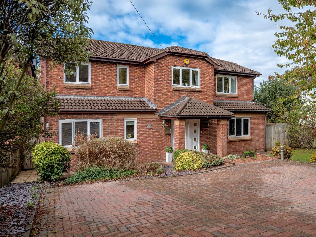 5 bed detached house for sale in Church Way, Newton Abbot TQ12 Zoopla