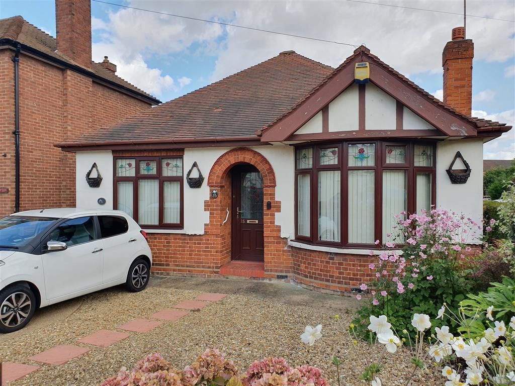 2 bed detached bungalow to rent in Ramnoth Road, Wisbech, Cambs PE13, £