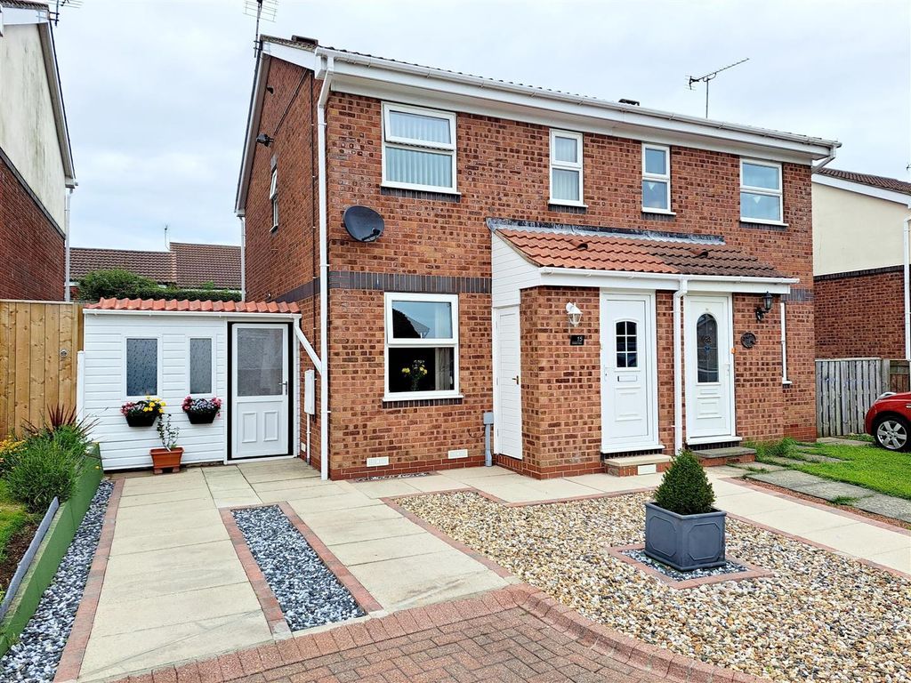 2 bed property for sale in Orchard Close, Bridlington YO16 Zoopla