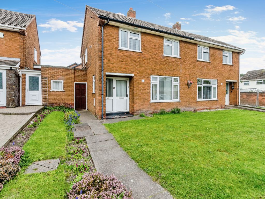 3 bed semidetached house for sale in Lime Avenue, Walsall, West