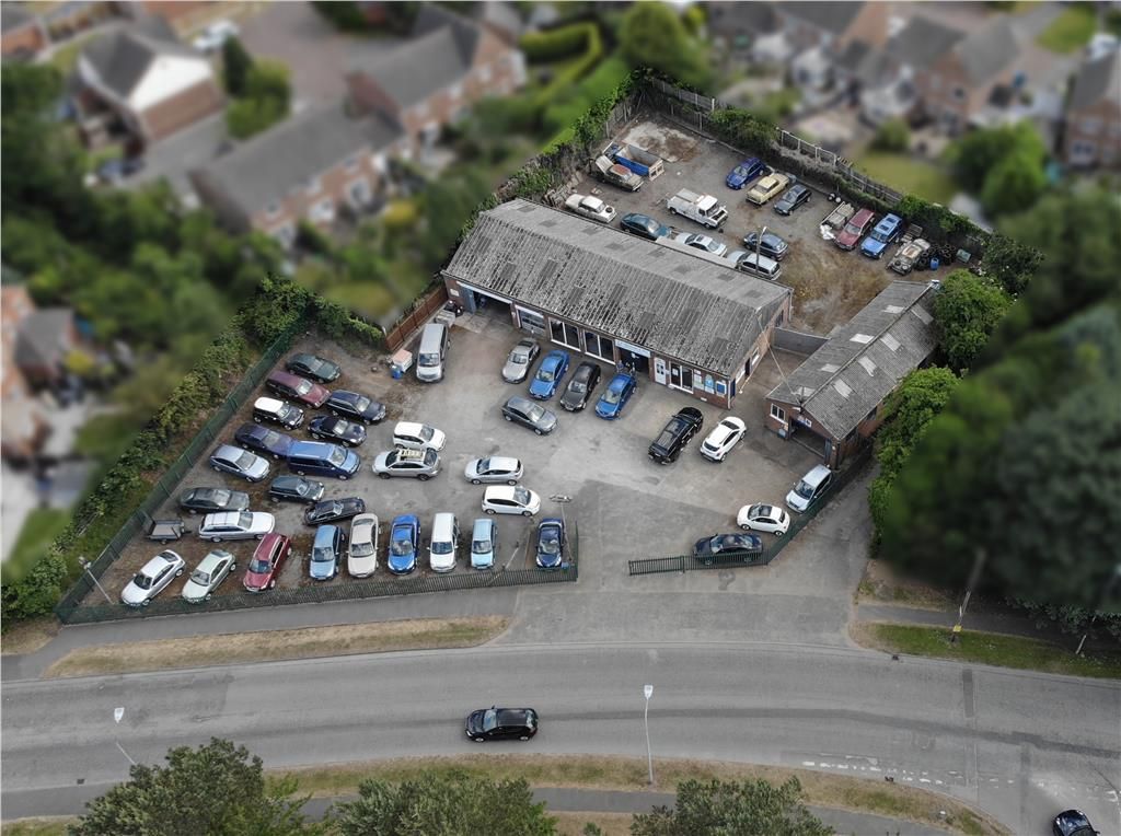 Industrial to let in Fa Donovan And Son Premises, Elton Garage, Moston