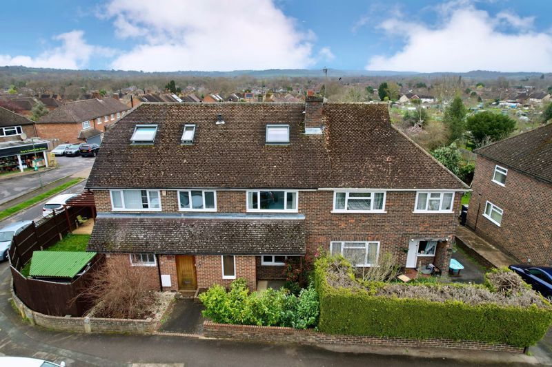 3 bed property for sale in Lane, Godalming GU7, £525,000 Zoopla