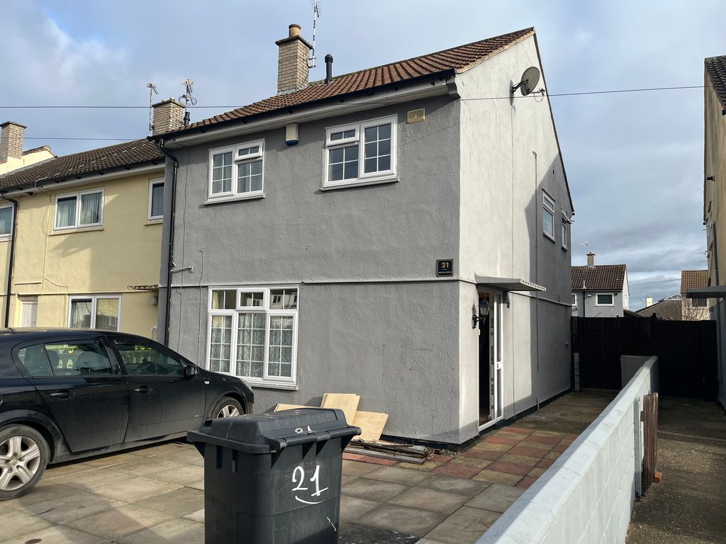 3 bed town house to rent in Bedale Drive, Leicester LE4 Zoopla