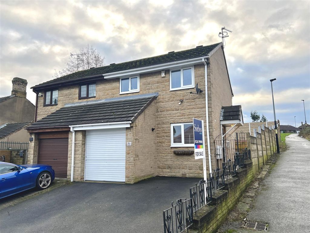 3 bed semidetached house to rent in Market Street, Hoyland, Barnsley