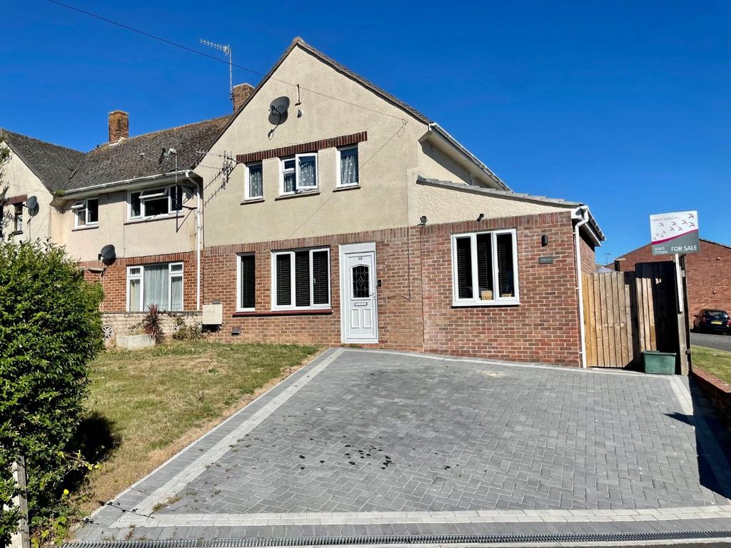 2 bed terraced house for sale in Norfolk Road, Weymouth DT4 Zoopla
