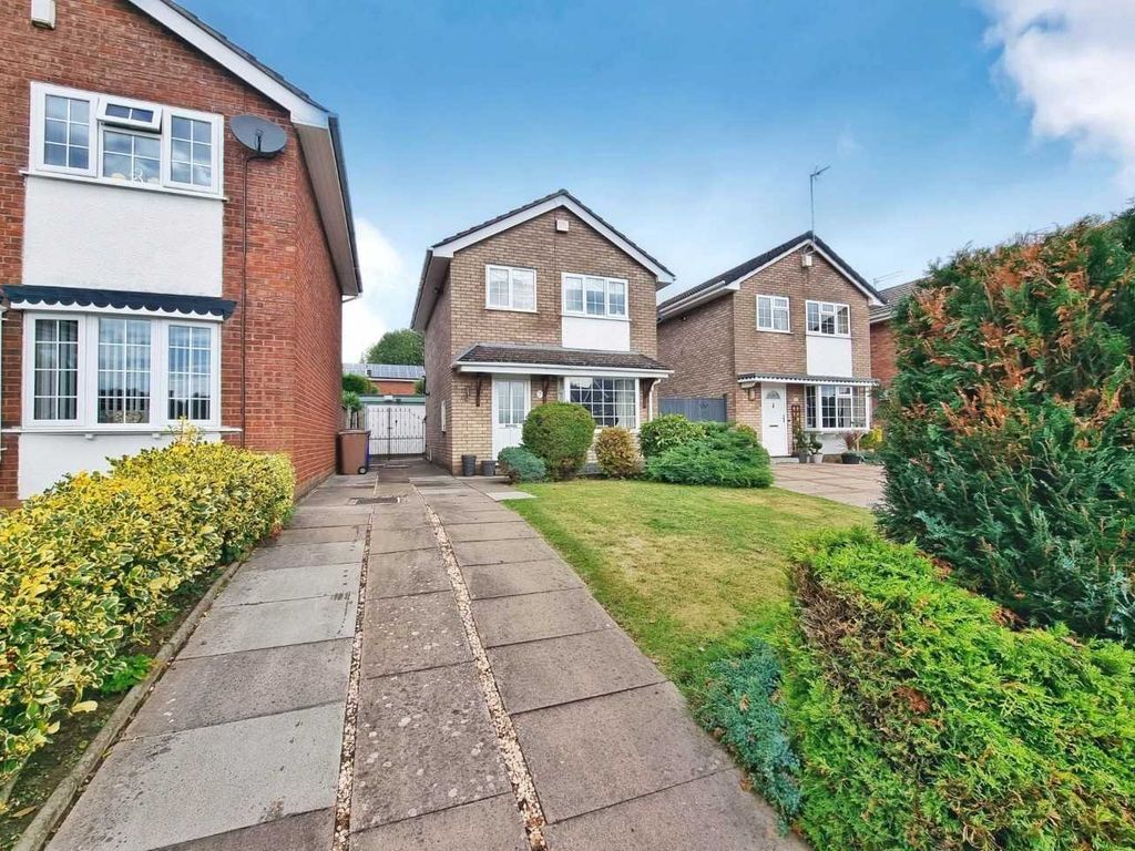 3 bed detached house for sale in Canberra Crescent, StokeOnTrent, Staffordshire ST3 Zoopla