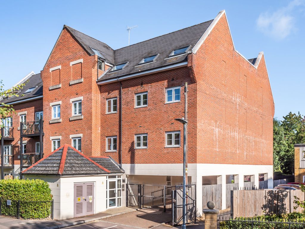 Wharf Lane, Rickmansworth, Hertfordshire WD3