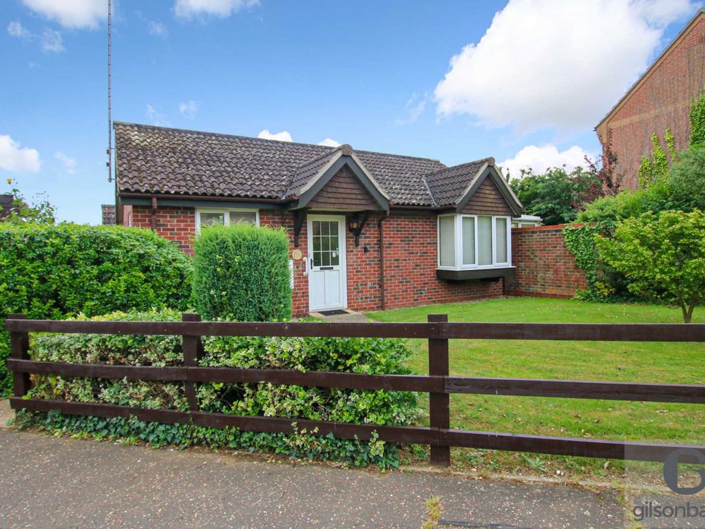2 bed bungalow for sale in Wherry Reach, Acle NR13 Zoopla