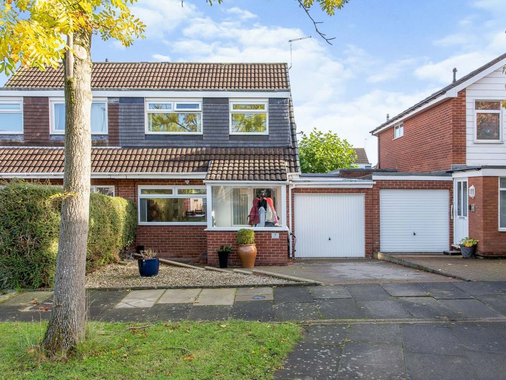 3 bed semidetached house for sale in Shoreham Court, Newcastle Upon Tyne NE3 Zoopla